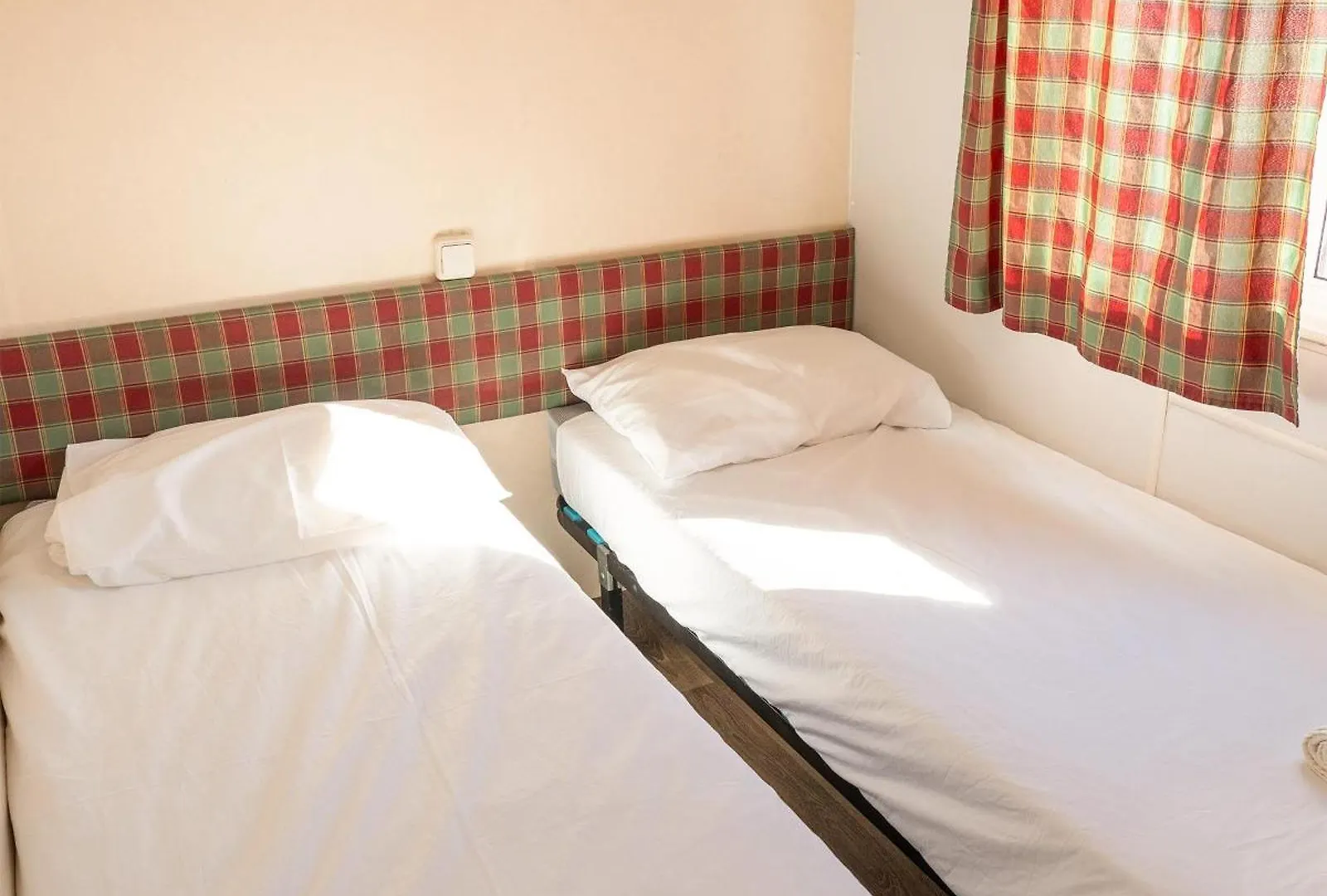 Camping La Sirena L'Estartit 0*,  Spain